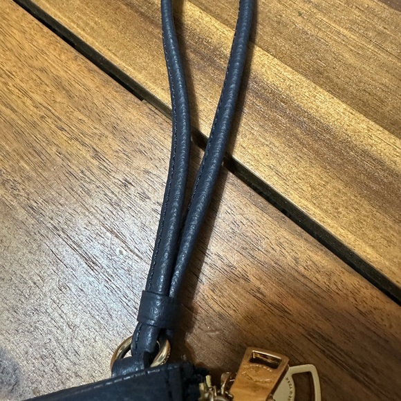 Coach Black Pebbled Leather Double Zip Wristlet with Gold Logo - Picture 4 of 6